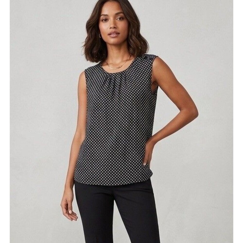 Ann Taylor Factory NWT Geo Print Sleeveless Top Left Shoulder Button Detail L